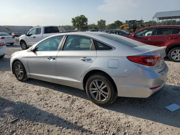5NPE24AF5HH472901 2017 HYUNDAI SONATA - Image 2