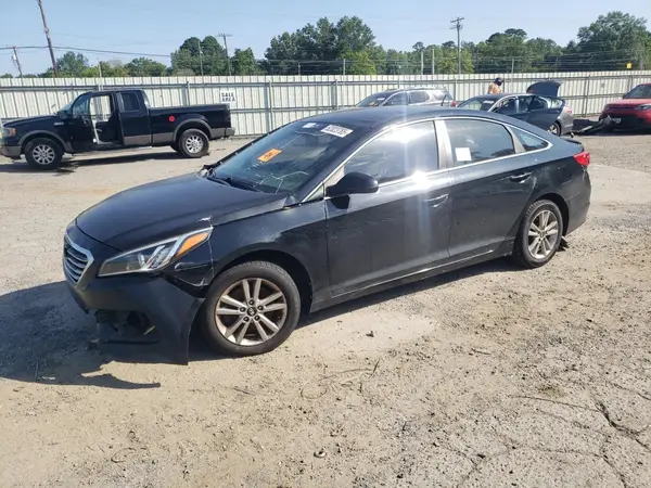 5NPE24AF5HH473384 2017 HYUNDAI SONATA - Image 1