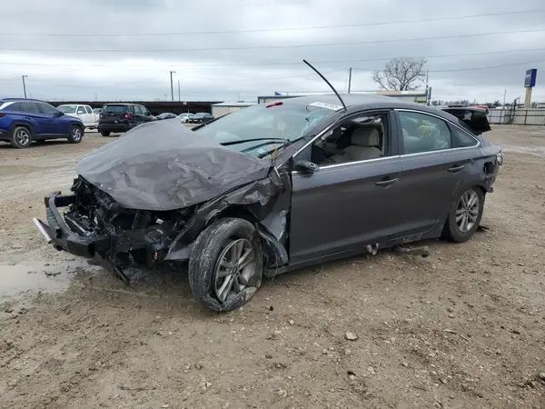 5NPE24AF5HH474177 2017 HYUNDAI SONATA - Image 1