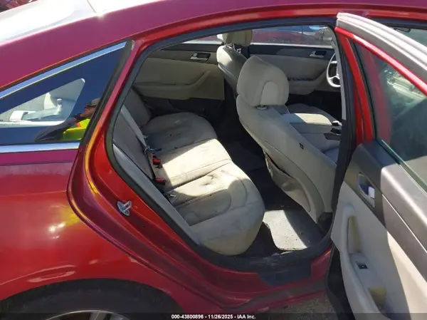 5NPE24AF5HH476446 2017 HYUNDAI SONATA - Image 8