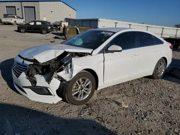 5NPE24AF5HH482148 2017 HYUNDAI SONATA - Image 1