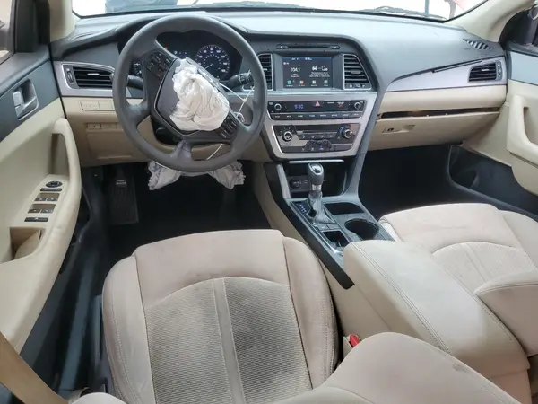 5NPE24AF5HH483106 2017 HYUNDAI SONATA - Image 8