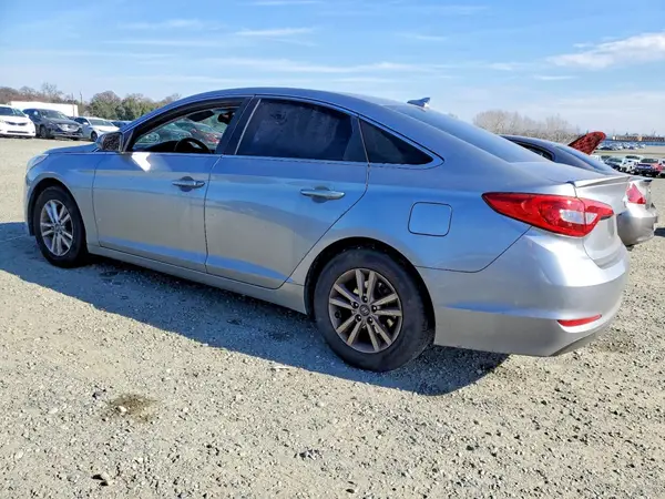 5NPE24AF5HH483834 2017 HYUNDAI SONATA - Image 2