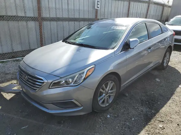 5NPE24AF5HH484952 2017 HYUNDAI SONATA - Image 1