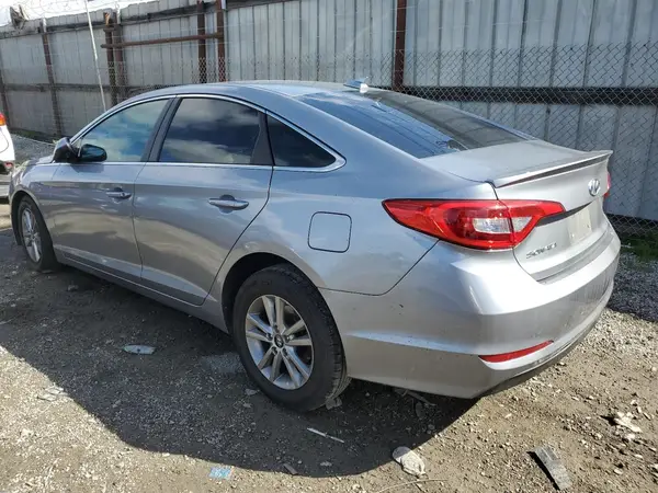 5NPE24AF5HH484952 2017 HYUNDAI SONATA - Image 2