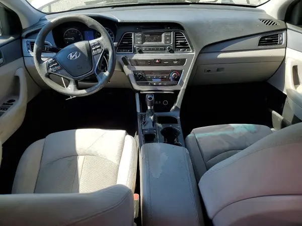 5NPE24AF5HH485258 2017 HYUNDAI SONATA - Image 8