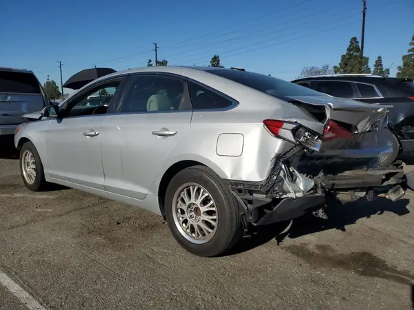 5NPE24AF5HH487446 2017 HYUNDAI SONATA - Image 2