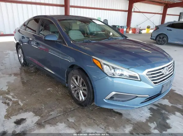5NPE24AF5HH488516 2017 HYUNDAI SONATA - Image 1