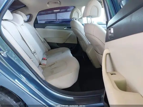 5NPE24AF5HH488516 2017 HYUNDAI SONATA - Image 8