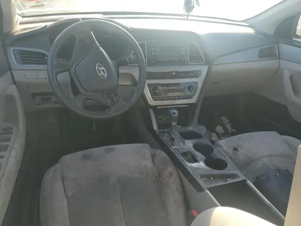 5NPE24AF5HH489570 2017 HYUNDAI SONATA - Image 8