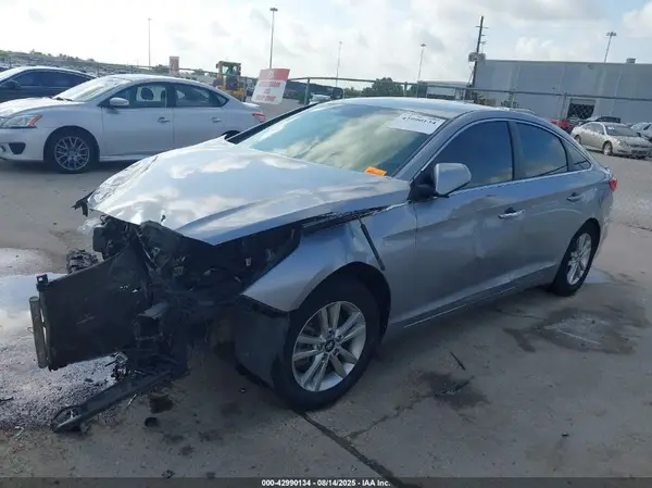 5NPE24AF5HH492114 2017 HYUNDAI SONATA - Image 2