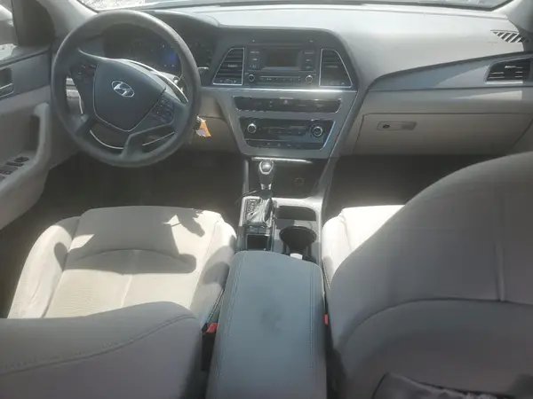 5NPE24AF5HH492288 2017 HYUNDAI SONATA - Image 8