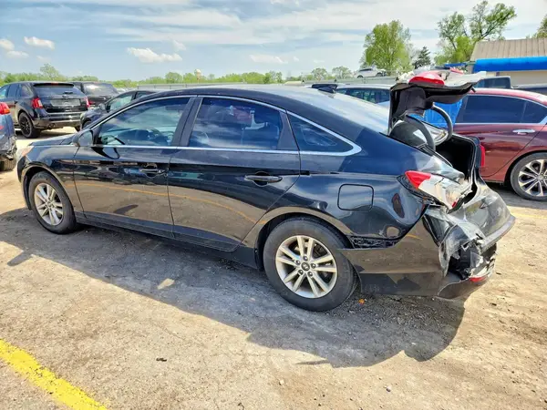 5NPE24AF5HH492517 2017 HYUNDAI SONATA - Image 2