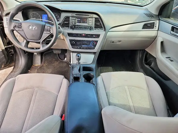 5NPE24AF5HH492517 2017 HYUNDAI SONATA - Image 8
