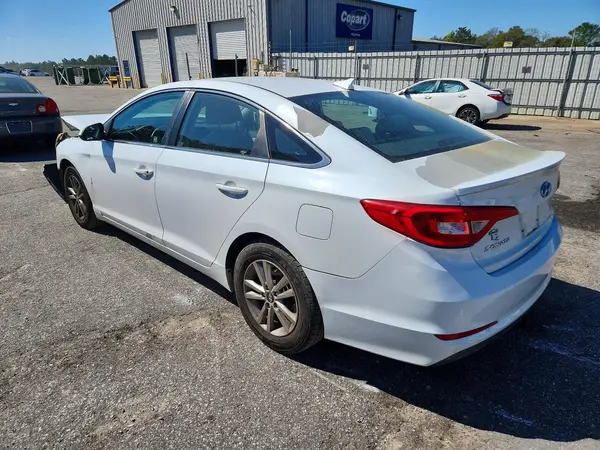 5NPE24AF5HH494350 2017 HYUNDAI SONATA - Image 2