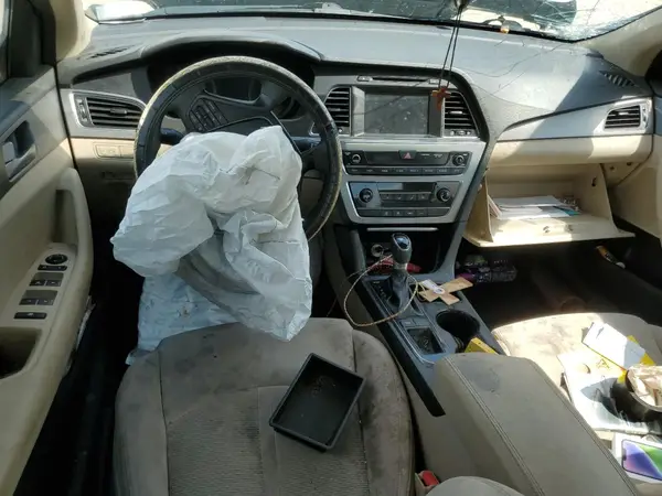 5NPE24AF5HH495191 2017 HYUNDAI SONATA - Image 8