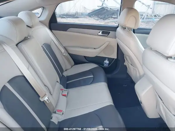 5NPE24AF5HH495708 2017 HYUNDAI SONATA - Image 8
