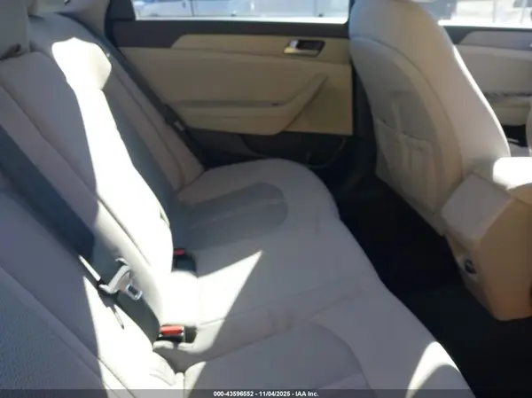 5NPE24AF5HH496034 2017 HYUNDAI SONATA - Image 8