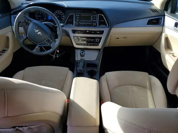5NPE24AF5HH497393 2017 HYUNDAI SONATA - Image 8