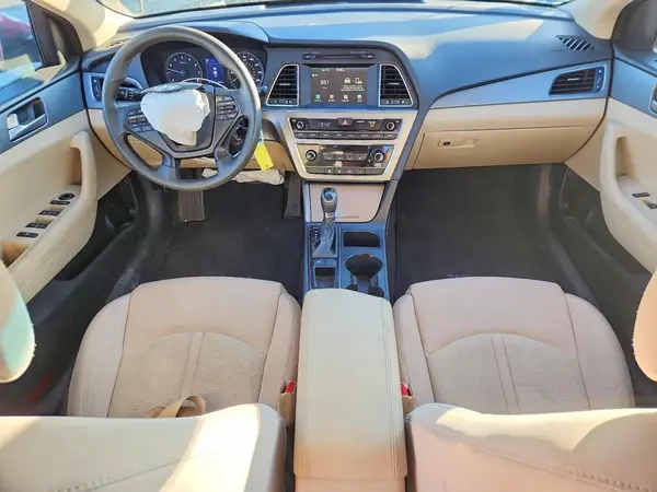 5NPE24AF5HH498091 2017 HYUNDAI SONATA - Image 8