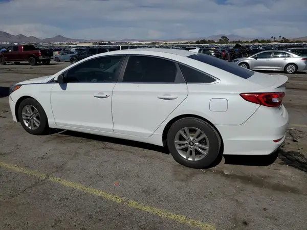 5NPE24AF5HH500888 2017 HYUNDAI SONATA - Image 2