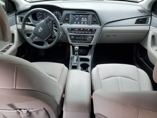 5NPE24AF5HH501331 2017 HYUNDAI SONATA - Image 8