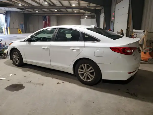 5NPE24AF5HH507730 2017 HYUNDAI SONATA - Image 2