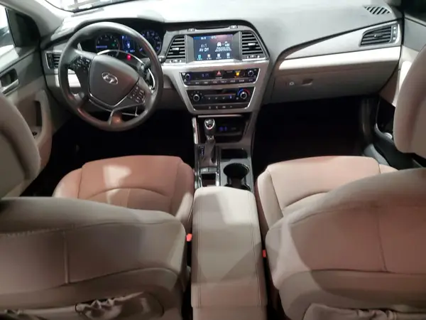 5NPE24AF5HH507730 2017 HYUNDAI SONATA - Image 8