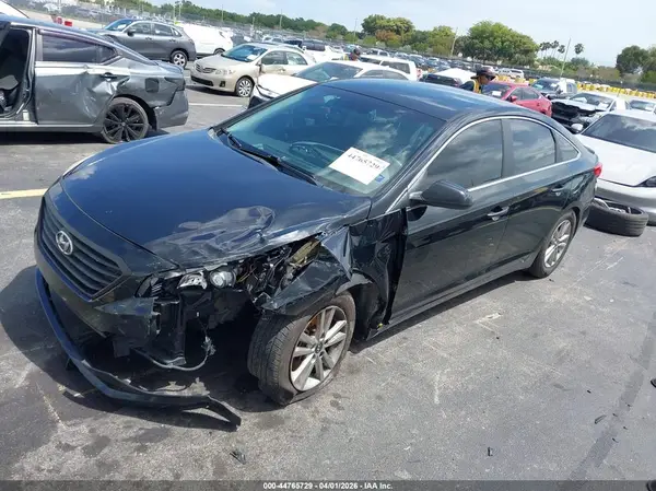 5NPE24AF5HH513754 2017 HYUNDAI SONATA - Image 2