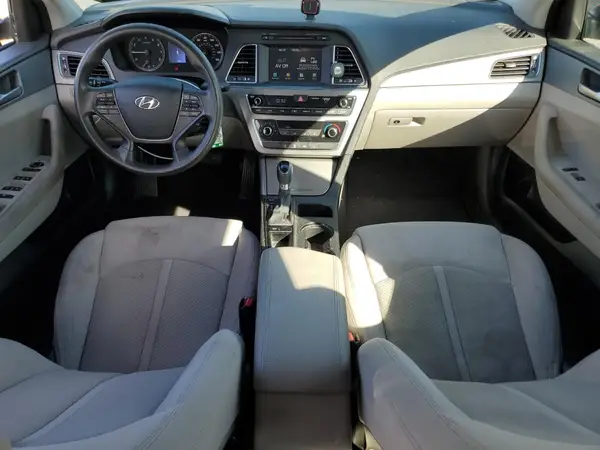 5NPE24AF5HH513933 2017 HYUNDAI SONATA - Image 8