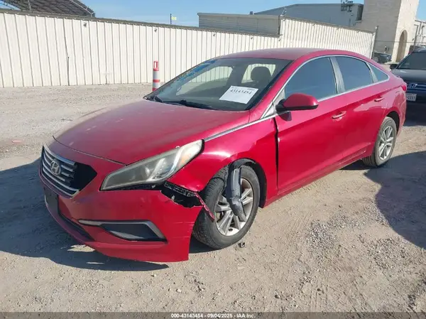 5NPE24AF5HH516315 2017 HYUNDAI SONATA - Image 2