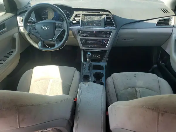 5NPE24AF5HH520204 2017 HYUNDAI SONATA - Image 8