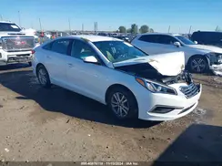 5NPE24AF5HH522812 2017 HYUNDAI SONATA