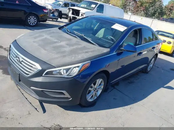 5NPE24AF5HH523085 2017 HYUNDAI SONATA - Image 2