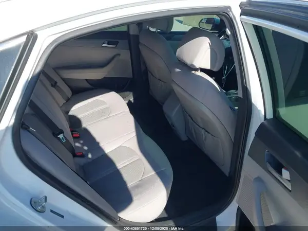5NPE24AF5HH524253 2017 HYUNDAI SONATA - Image 8