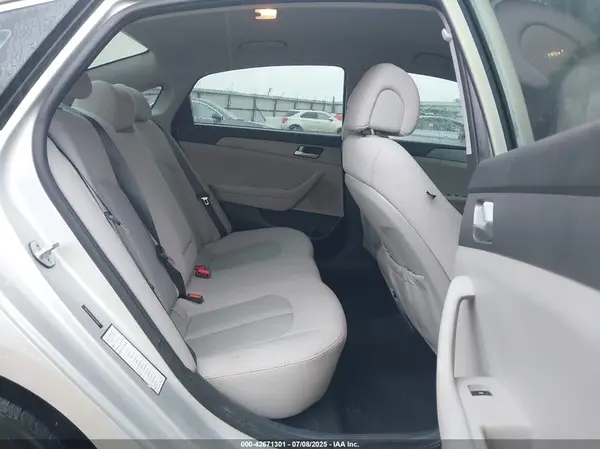 5NPE24AF5HH524544 2017 HYUNDAI SONATA - Image 8