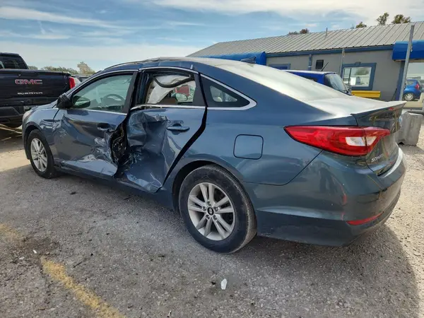 5NPE24AF5HH530117 2017 HYUNDAI SONATA - Image 2