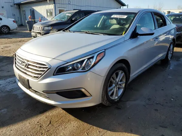 5NPE24AF5HH532529 2017 HYUNDAI SONATA - Image 1