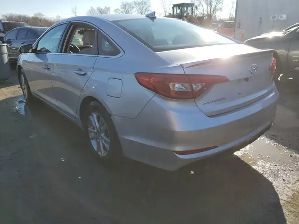 5NPE24AF5HH532529 2017 HYUNDAI SONATA - Image 2