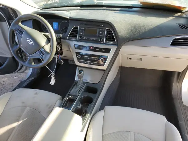 5NPE24AF5HH532529 2017 HYUNDAI SONATA - Image 8