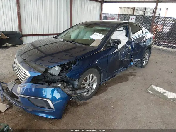 5NPE24AF5HH532949 2017 HYUNDAI SONATA - Image 2