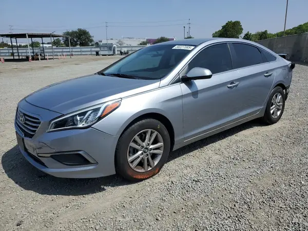 5NPE24AF5HH533762 2017 HYUNDAI SONATA - Image 1