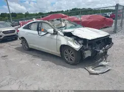 5NPE24AF5HH533857 2017 HYUNDAI SONATA