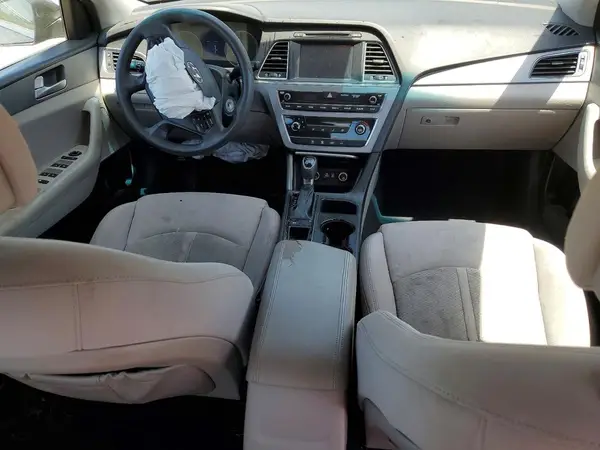 5NPE24AF5HH533955 2017 HYUNDAI SONATA - Image 8
