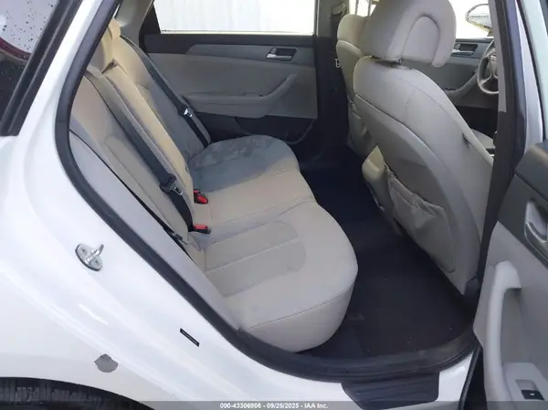 5NPE24AF5HH534409 2017 HYUNDAI SONATA - Image 8