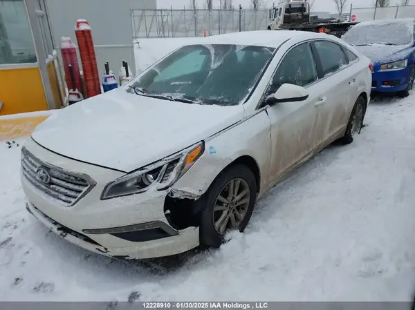 5NPE24AF5HH538704 2017 HYUNDAI SONATA - Image 2