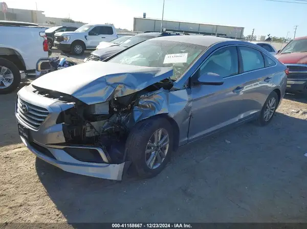 5NPE24AF5HH539982 2017 HYUNDAI SONATA - Image 2
