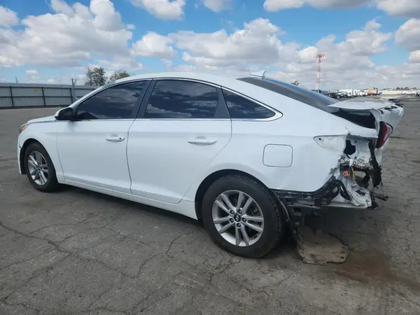 5NPE24AF5HH541828 2017 HYUNDAI SONATA - Image 2