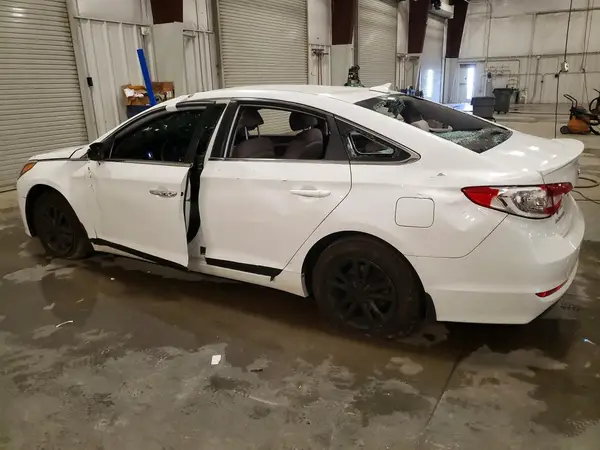 5NPE24AF5HH544518 2017 HYUNDAI SONATA - Image 2