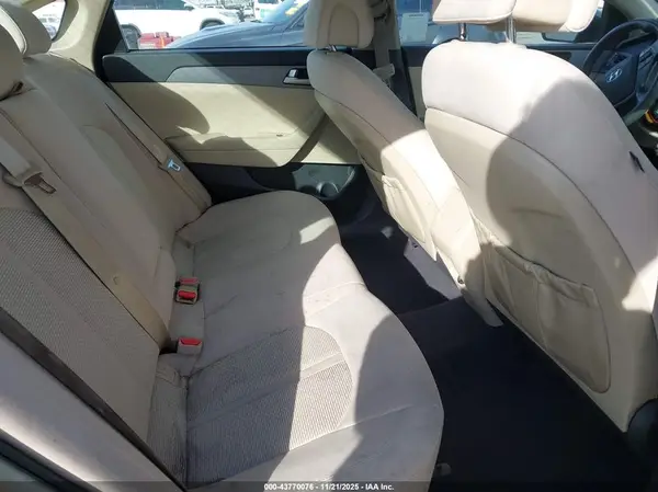 5NPE24AF5HH544602 2017 HYUNDAI SONATA - Image 8